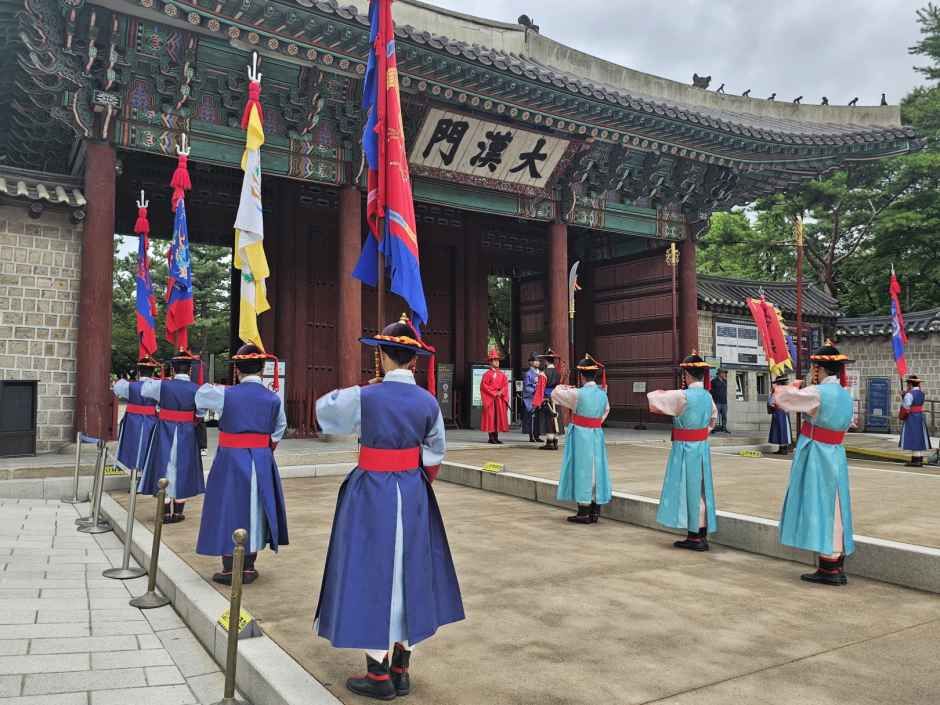 서울 왕궁수문장 교대의식 이미지 2